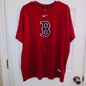 MENS Nike Dri Fit Boston Red Sox tshirt!